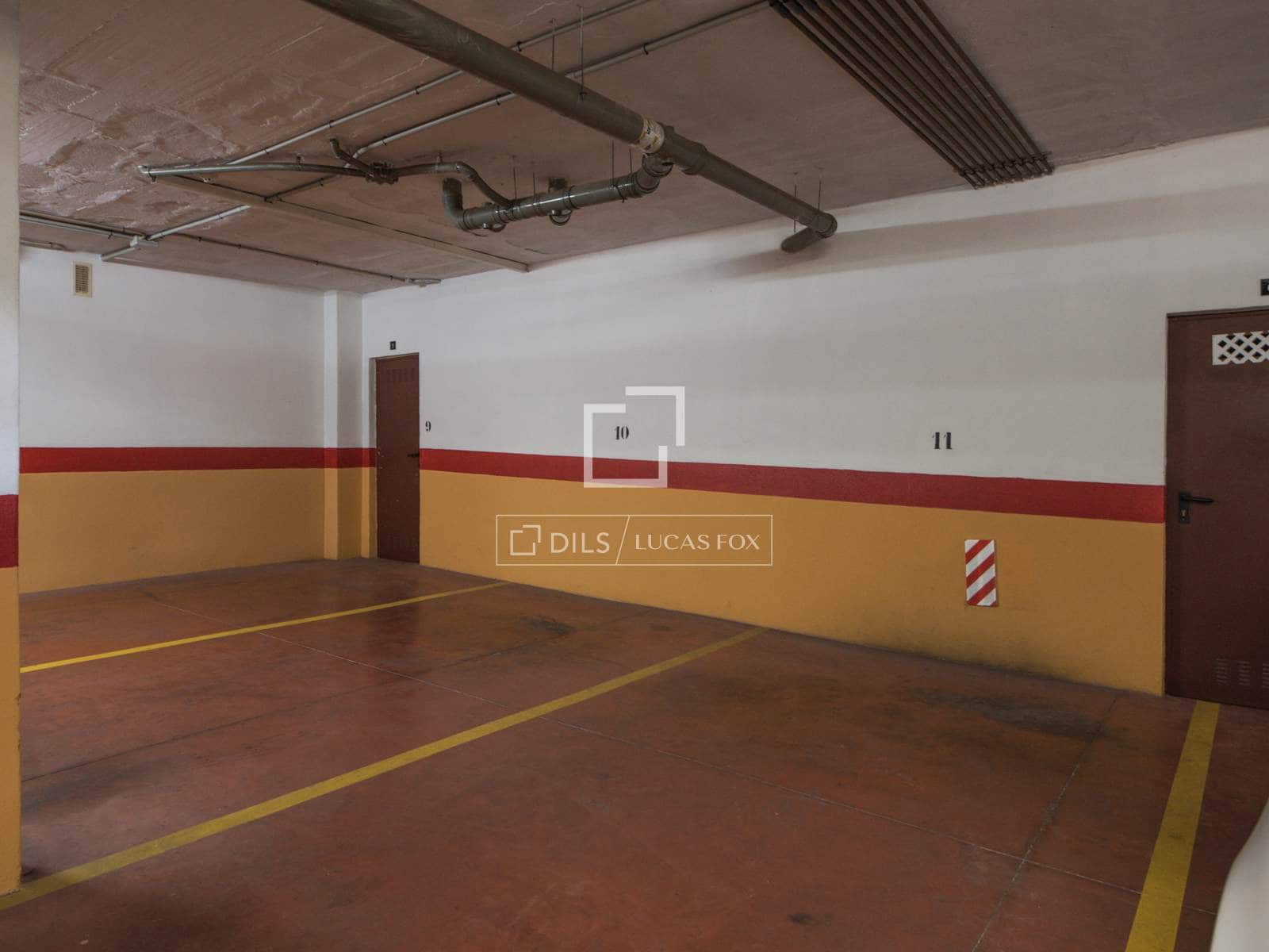 3 sovrum Lägenhet att hyra i Malaga stad med pool garage - 2 500 € (Ref: 9977951)