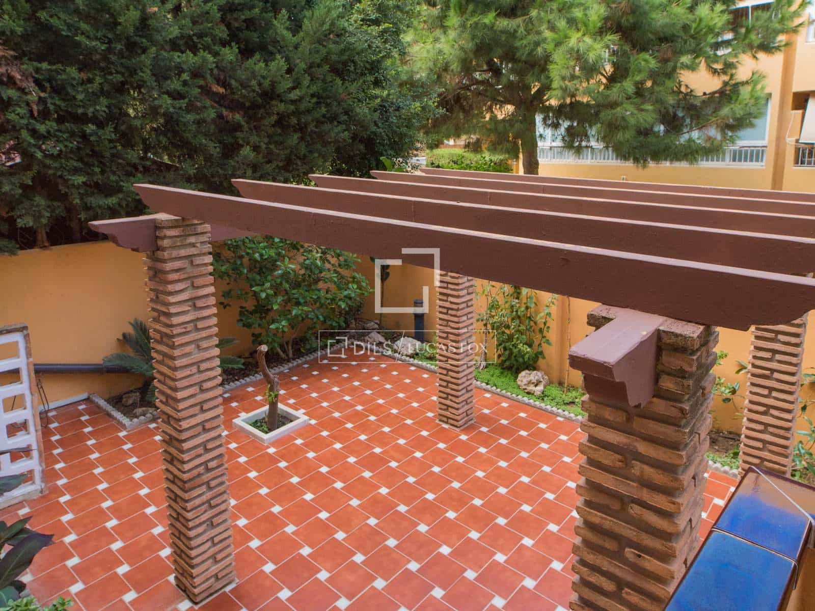 3 sovrum Lägenhet att hyra i Malaga stad med pool garage - 2 500 € (Ref: 9977951)