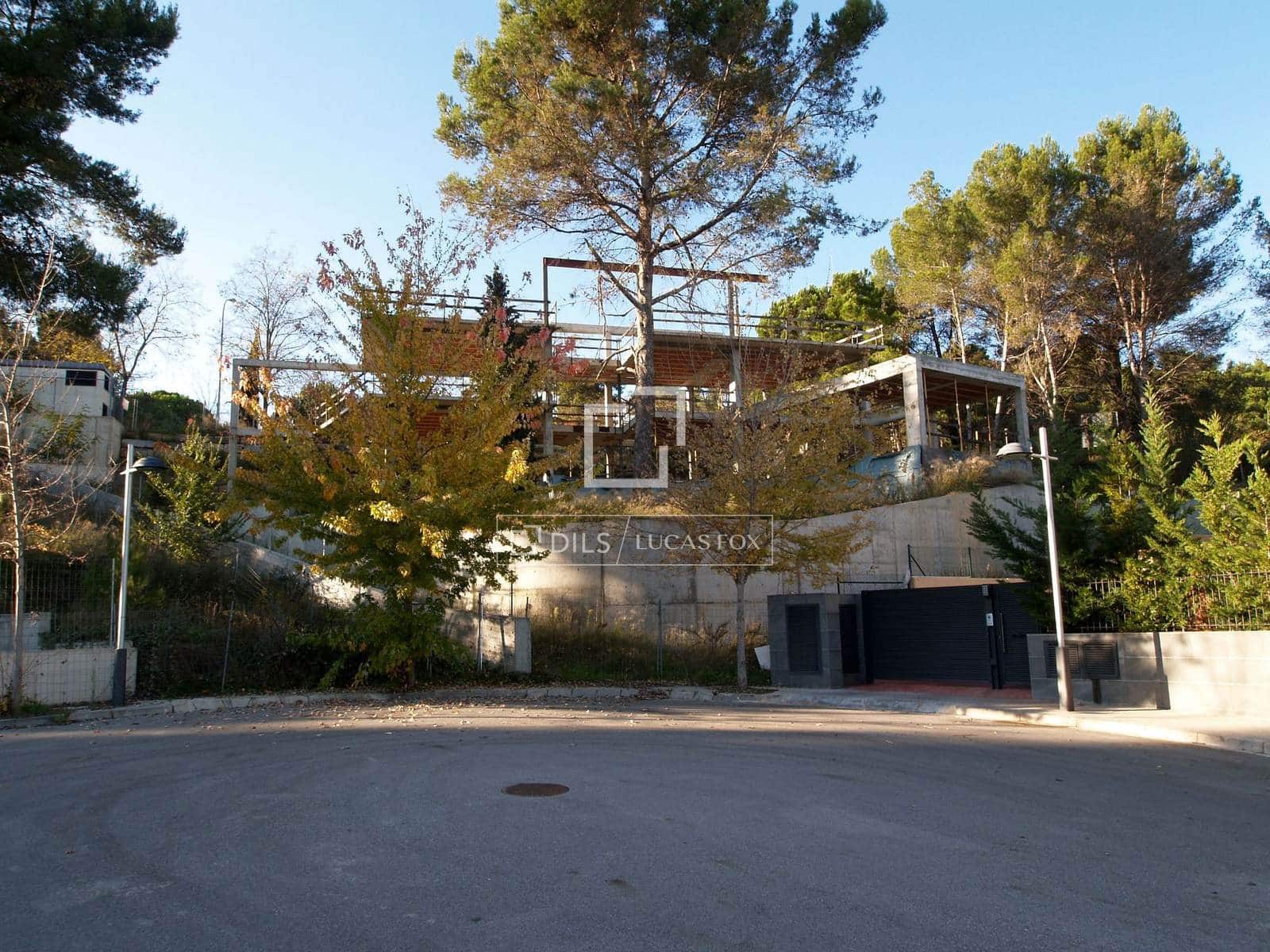 5 soveværelse Villa til salg i Bellaterra med swimmingpool garage - € 760.000 (Ref: 9977952)