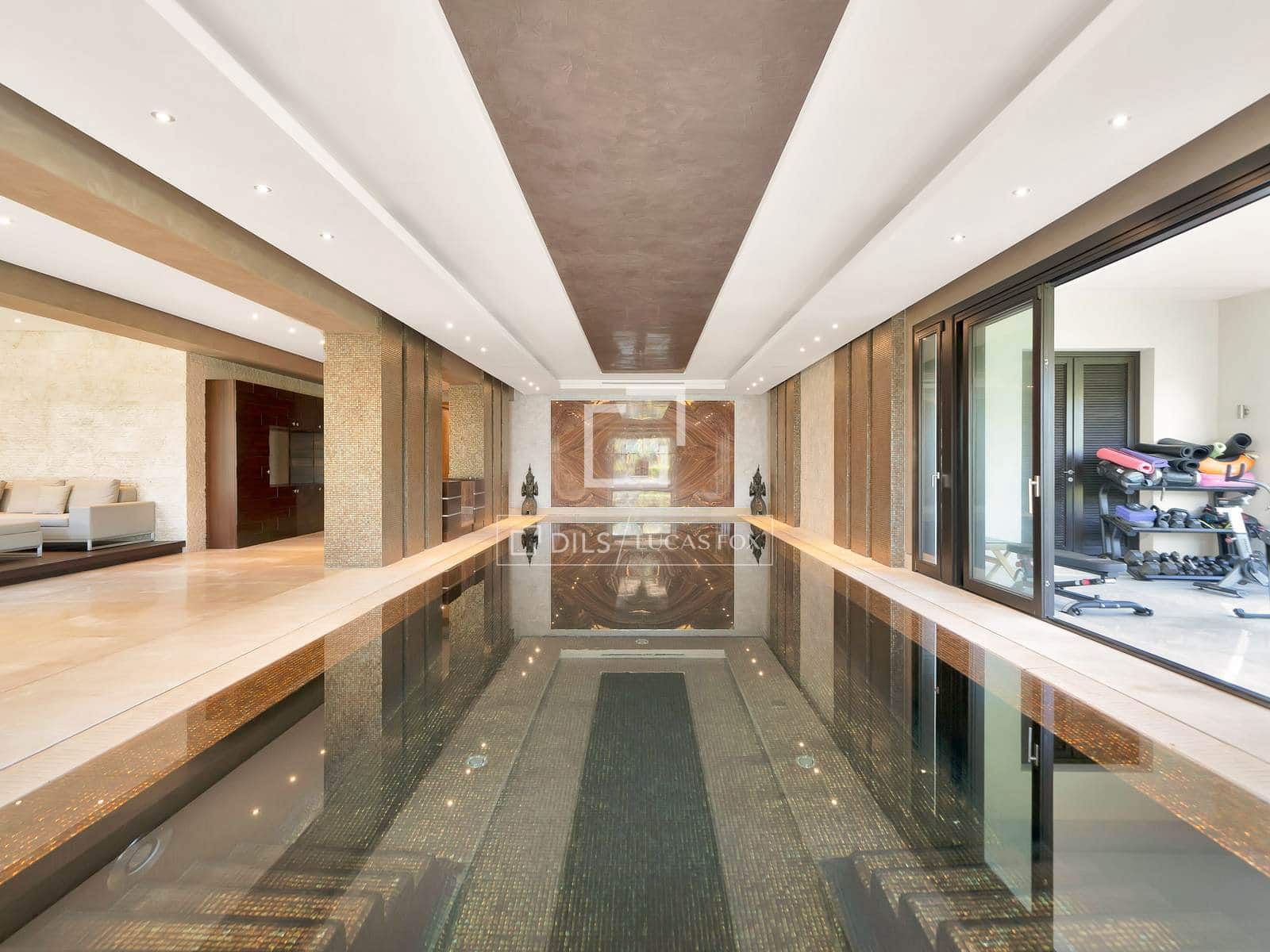 Chalet de 6 habitaciones en Benahavís en venta con piscina garaje - 15.000.000 € (Ref: 9978022)