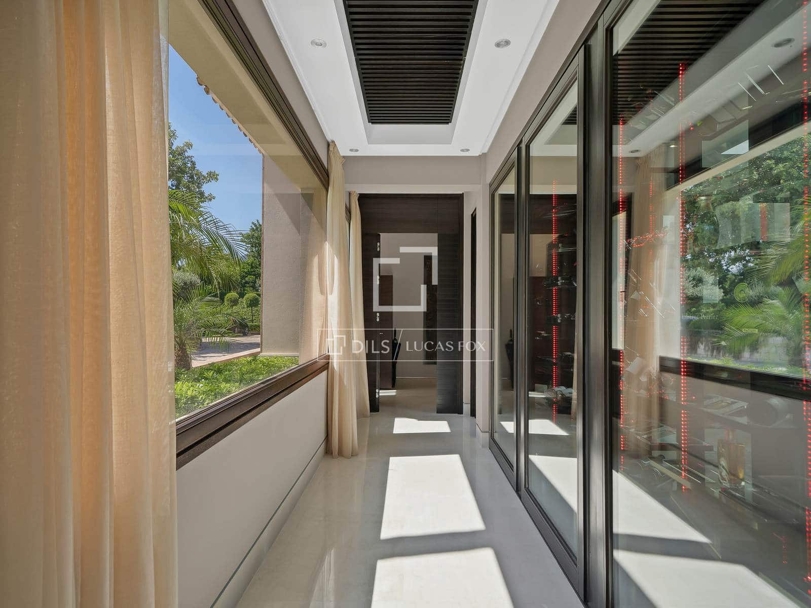 Chalet de 6 habitaciones en Benahavís en venta con piscina garaje - 15.000.000 € (Ref: 9978022)