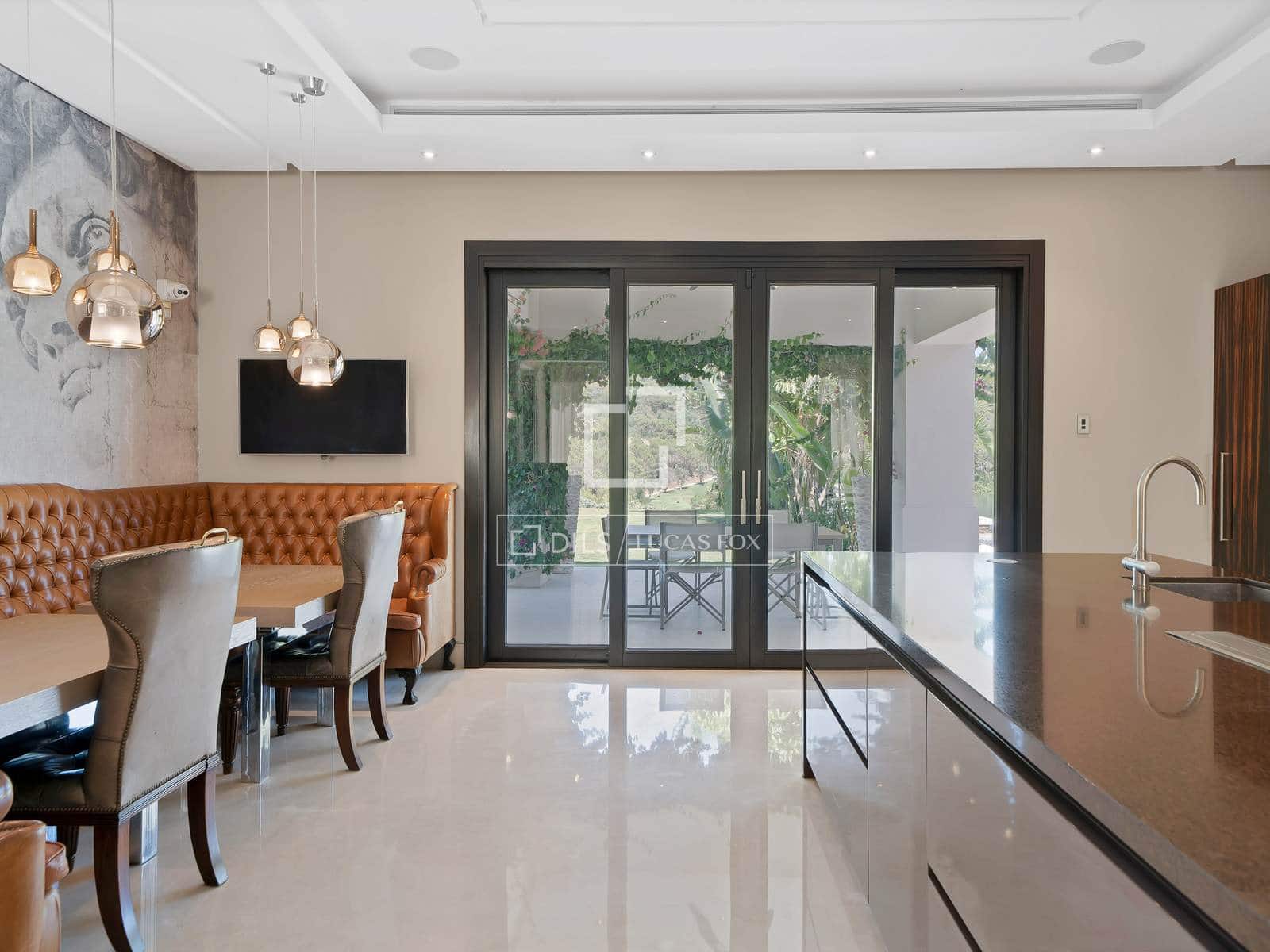 Chalet de 6 habitaciones en Benahavís en venta con piscina garaje - 15.000.000 € (Ref: 9978022)