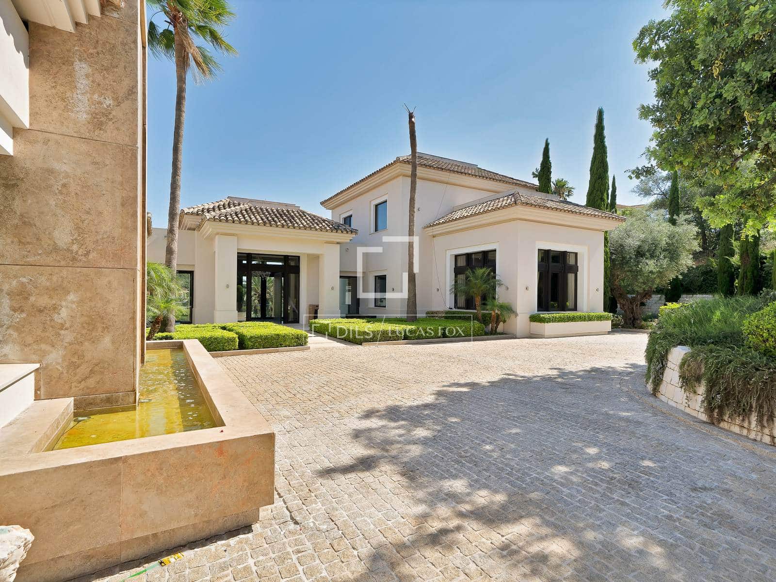 Chalet de 6 habitaciones en Benahavís en venta con piscina garaje - 15.000.000 € (Ref: 9978022)