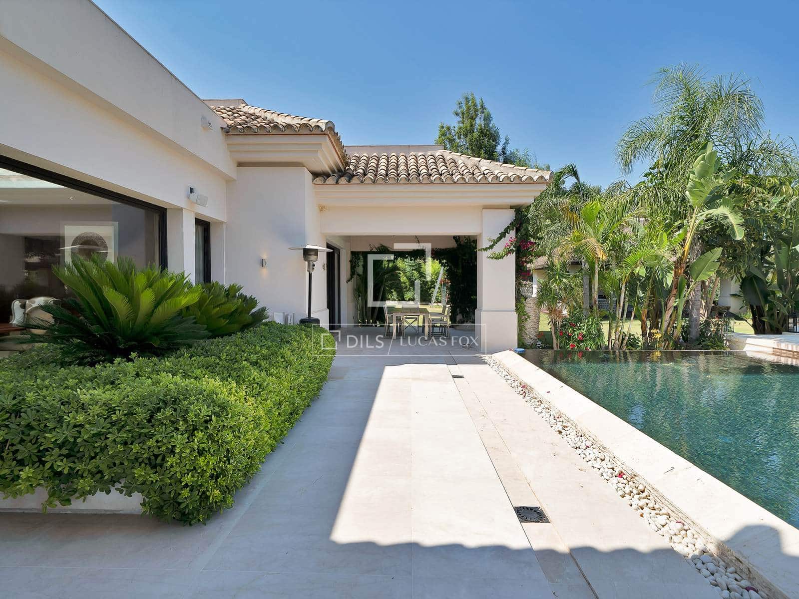 Chalet de 6 habitaciones en Benahavís en venta con piscina garaje - 15.000.000 € (Ref: 9978022)