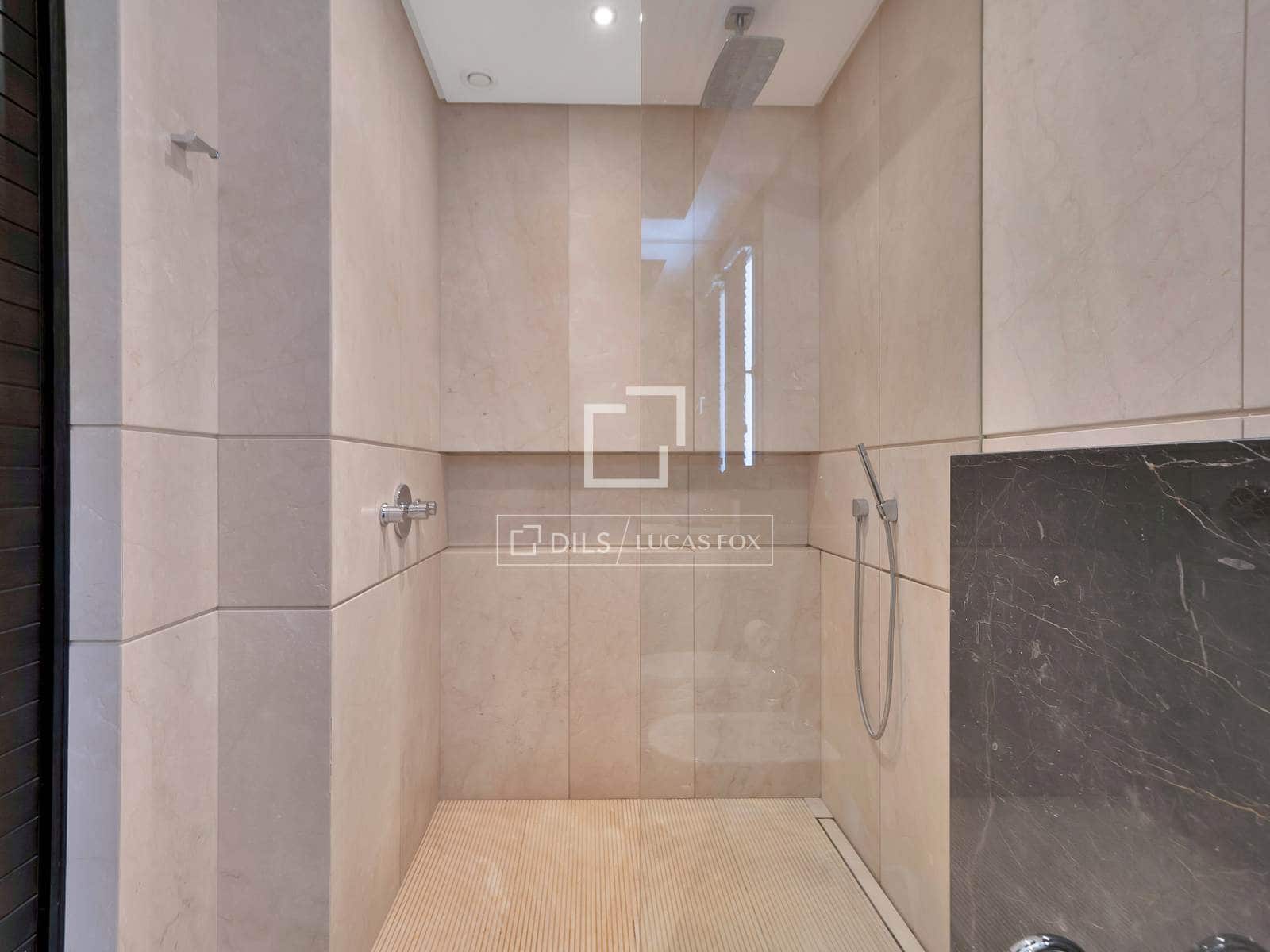 Chalet de 6 habitaciones en Benahavís en venta con piscina garaje - 15.000.000 € (Ref: 9978022)
