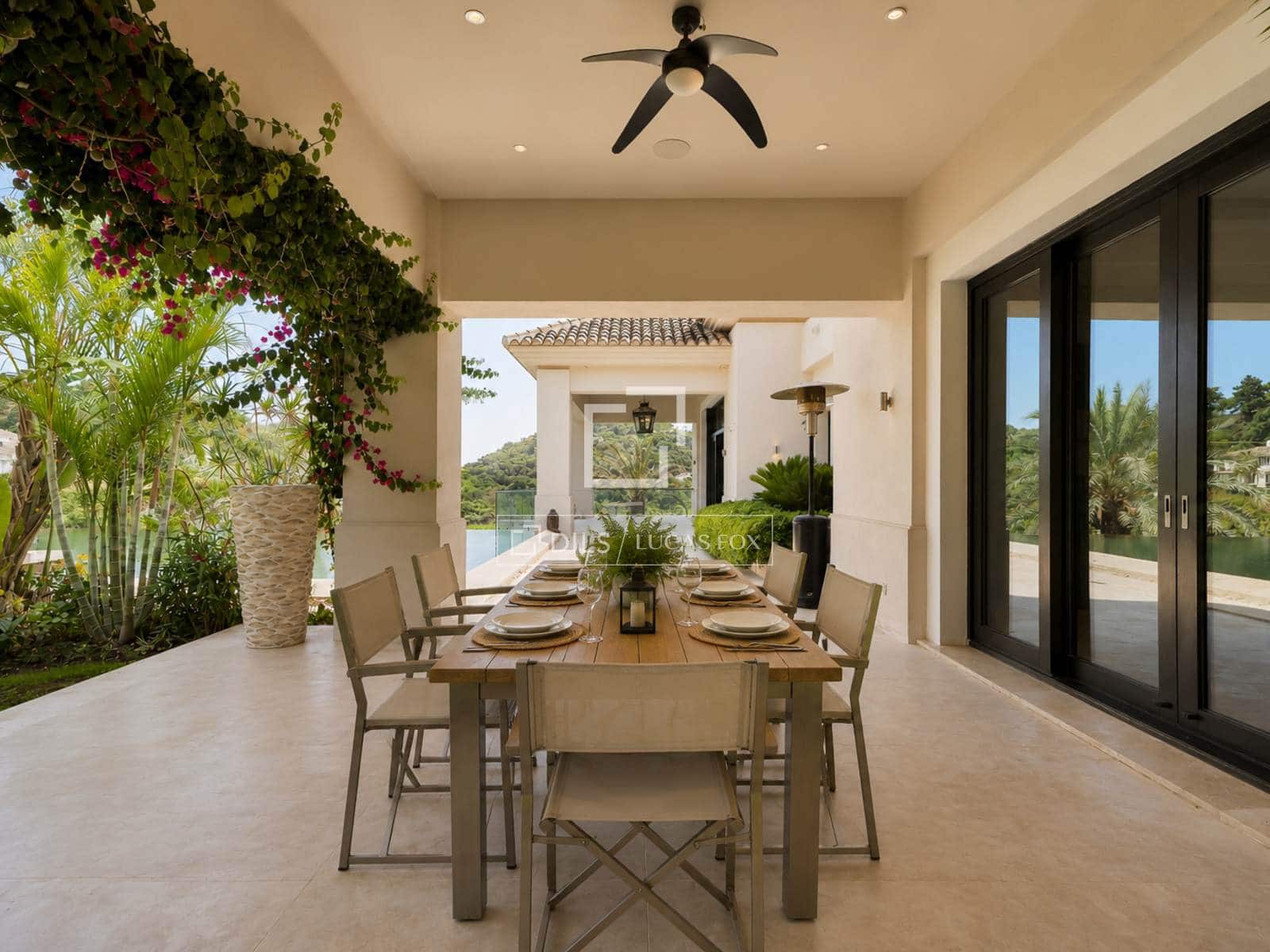 6 bedroom Villa for sale in Benahavis with pool garage - € 15,000,000 (Ref: 9978022)