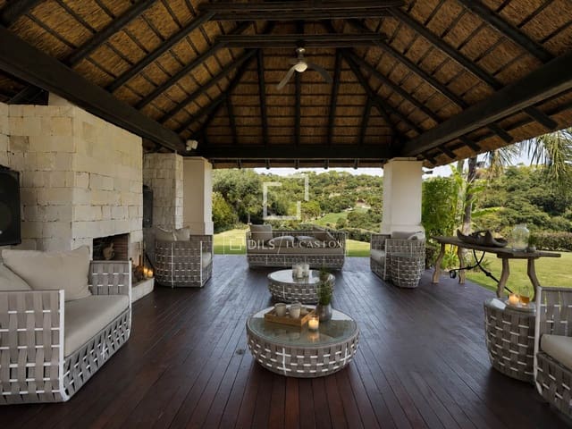 6 bedroom Villa for sale in Benahavís with pool garage - € 15,000,000 (Ref: 9978022)