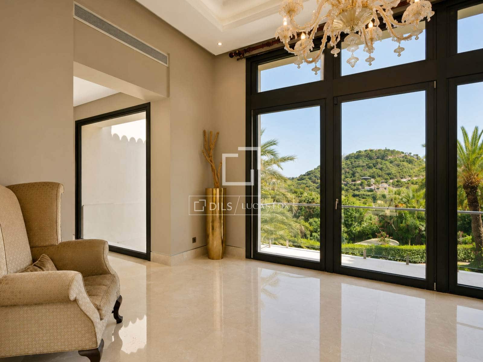 6 bedroom Villa for sale in Benahavis with pool garage - € 15,000,000 (Ref: 9978022)