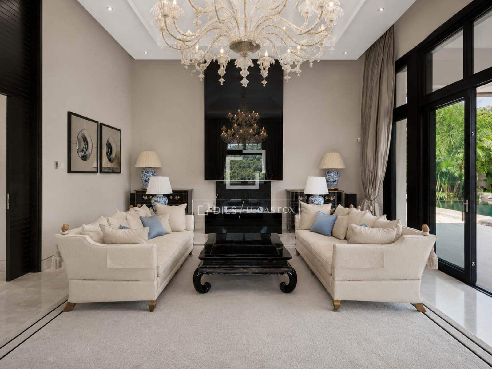 6 bedroom Villa for sale in Benahavis with pool garage - € 15,000,000 (Ref: 9978022)