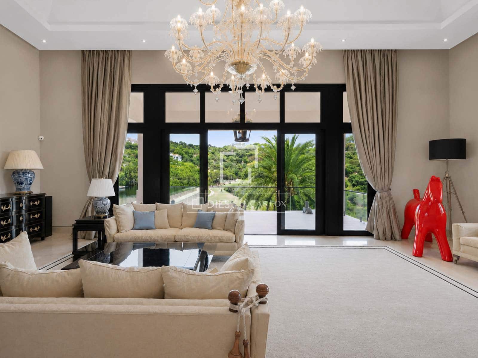 6 bedroom Villa for sale in Benahavis with pool garage - € 15,000,000 (Ref: 9978022)