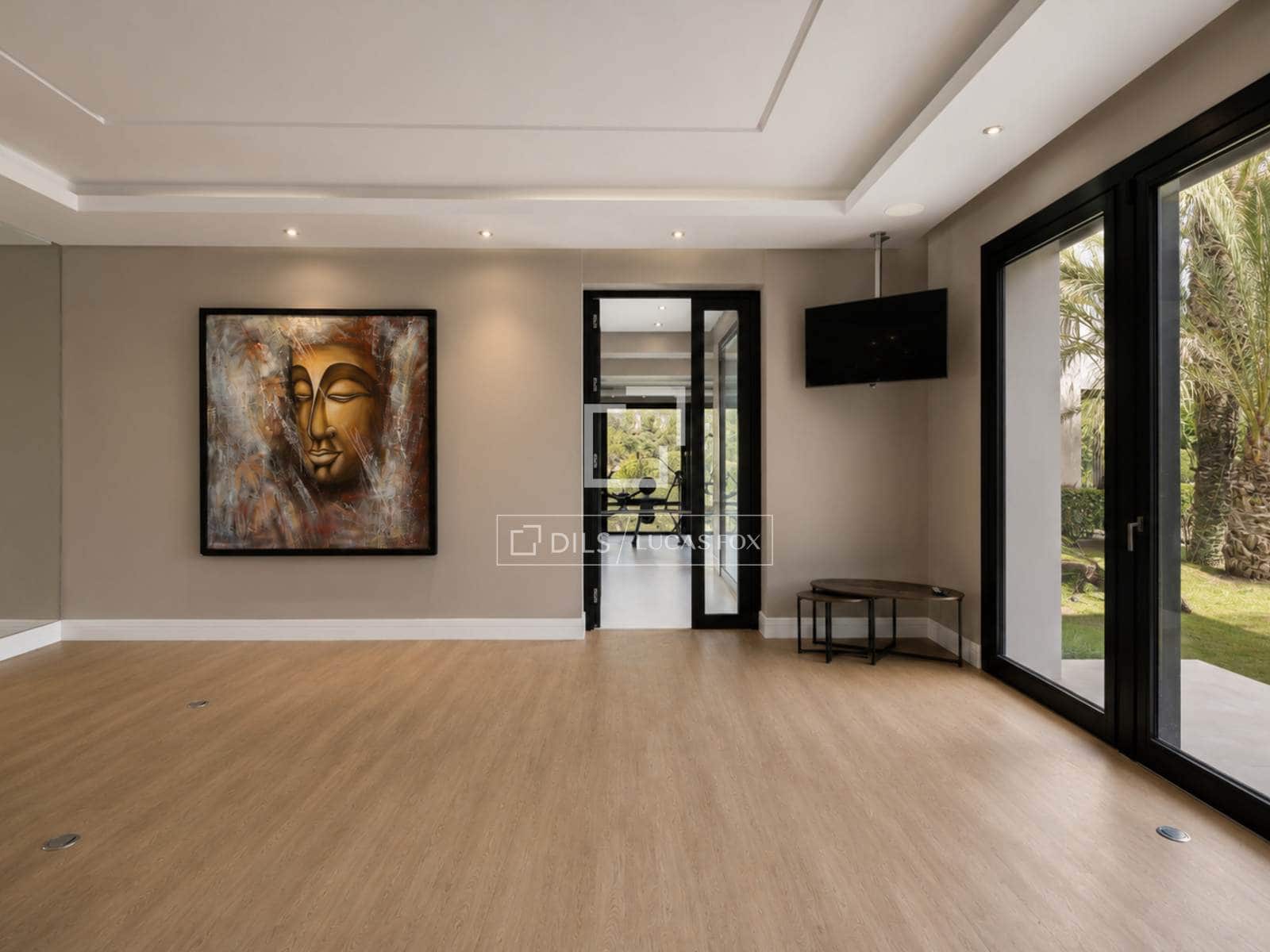 6 bedroom Villa for sale in Benahavis with pool garage - € 15,000,000 (Ref: 9978022)