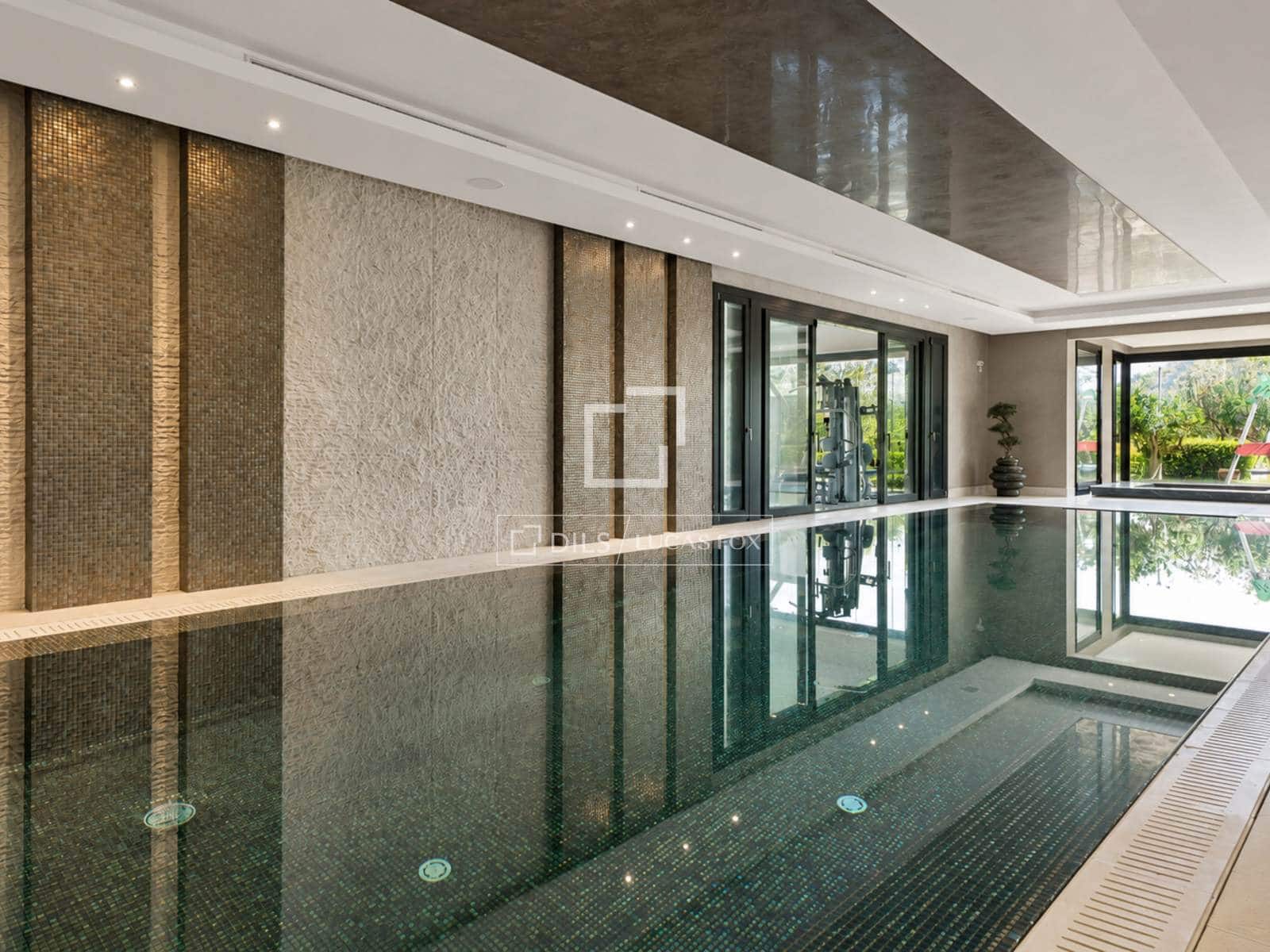 6 bedroom Villa for sale in Benahavis with pool garage - € 15,000,000 (Ref: 9978022)