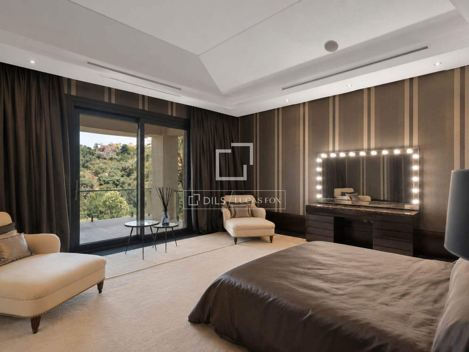 6 bedroom Villa for sale in Benahavis with pool garage - € 15,000,000 (Ref: 9978022)