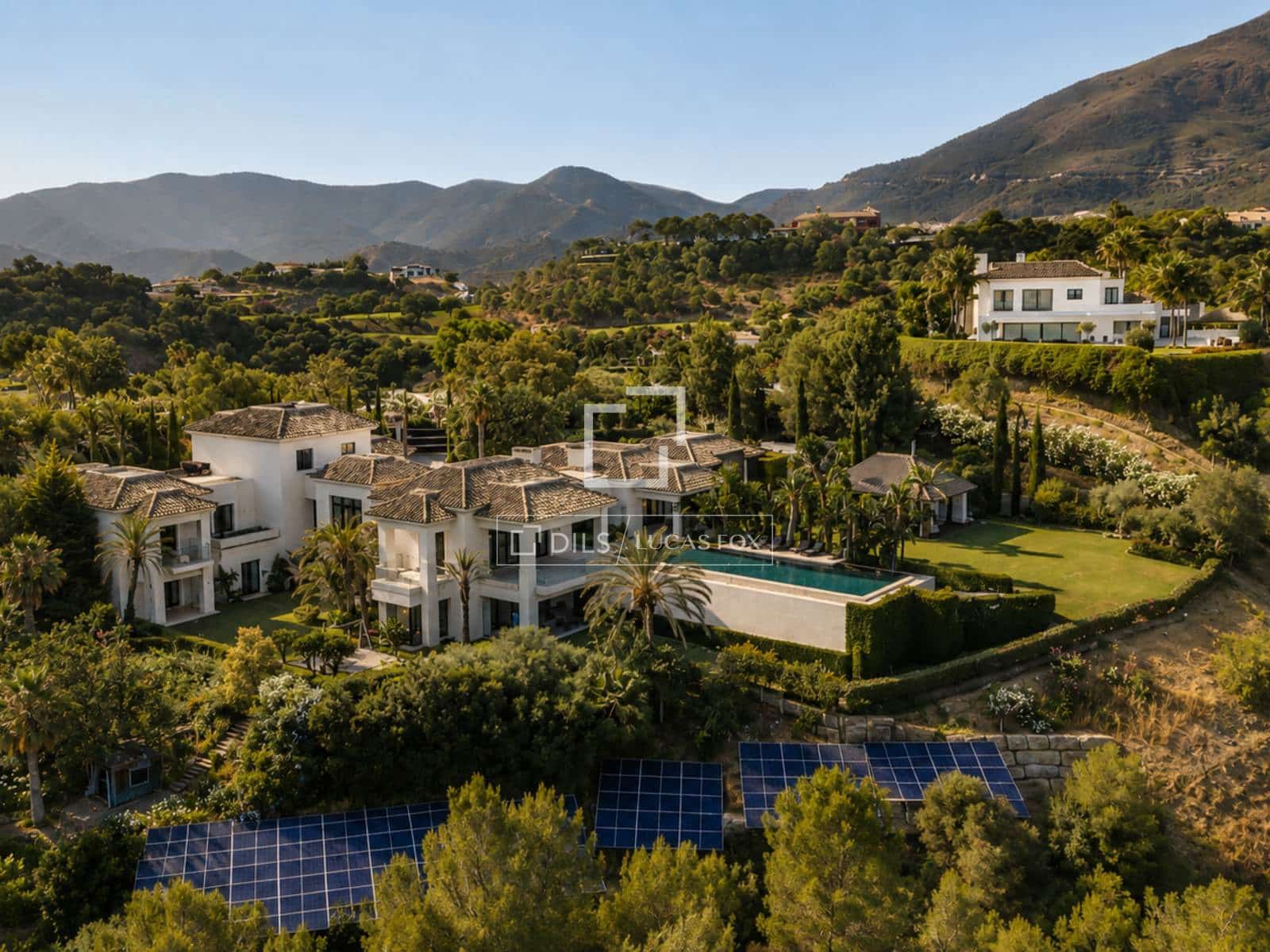 6 bedroom Villa for sale in Benahavis with pool garage - € 15,000,000 (Ref: 9978022)