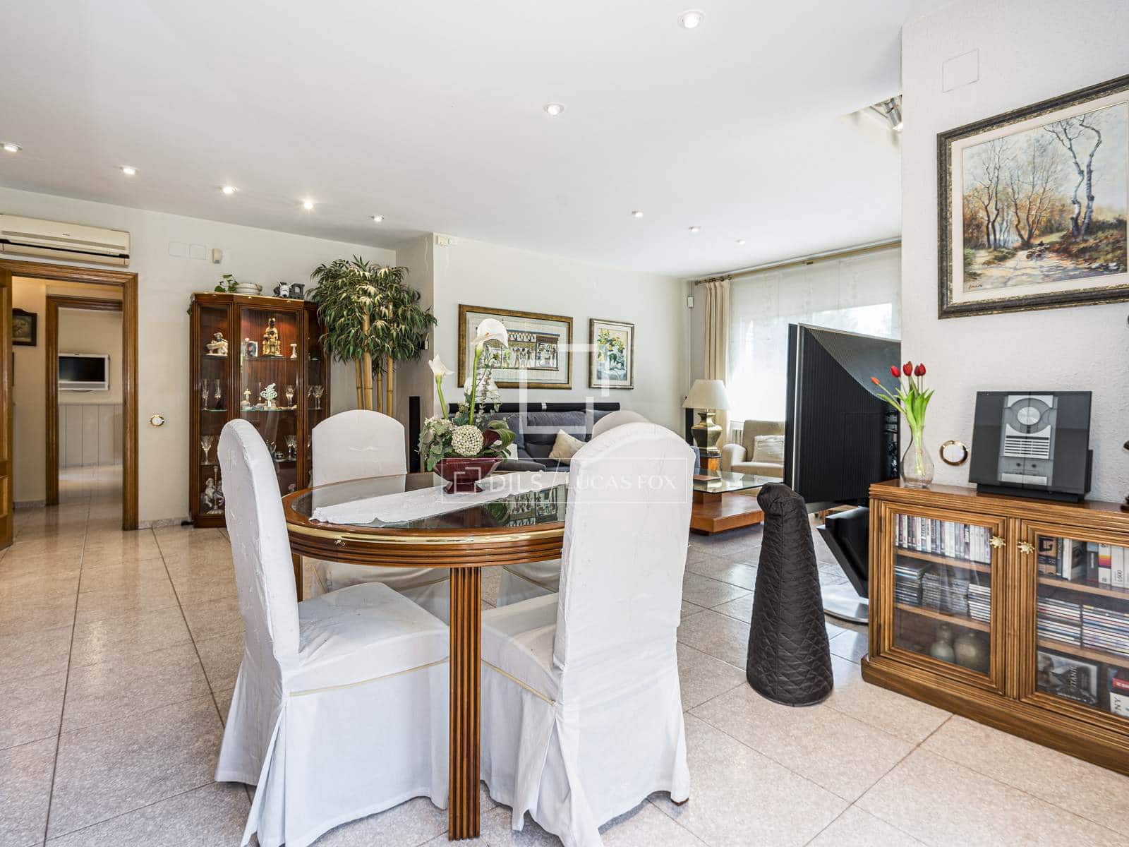 4 soveværelse Villa til salg i Bellaterra med swimmingpool garage - € 1.380.000 (Ref: 9978023)
