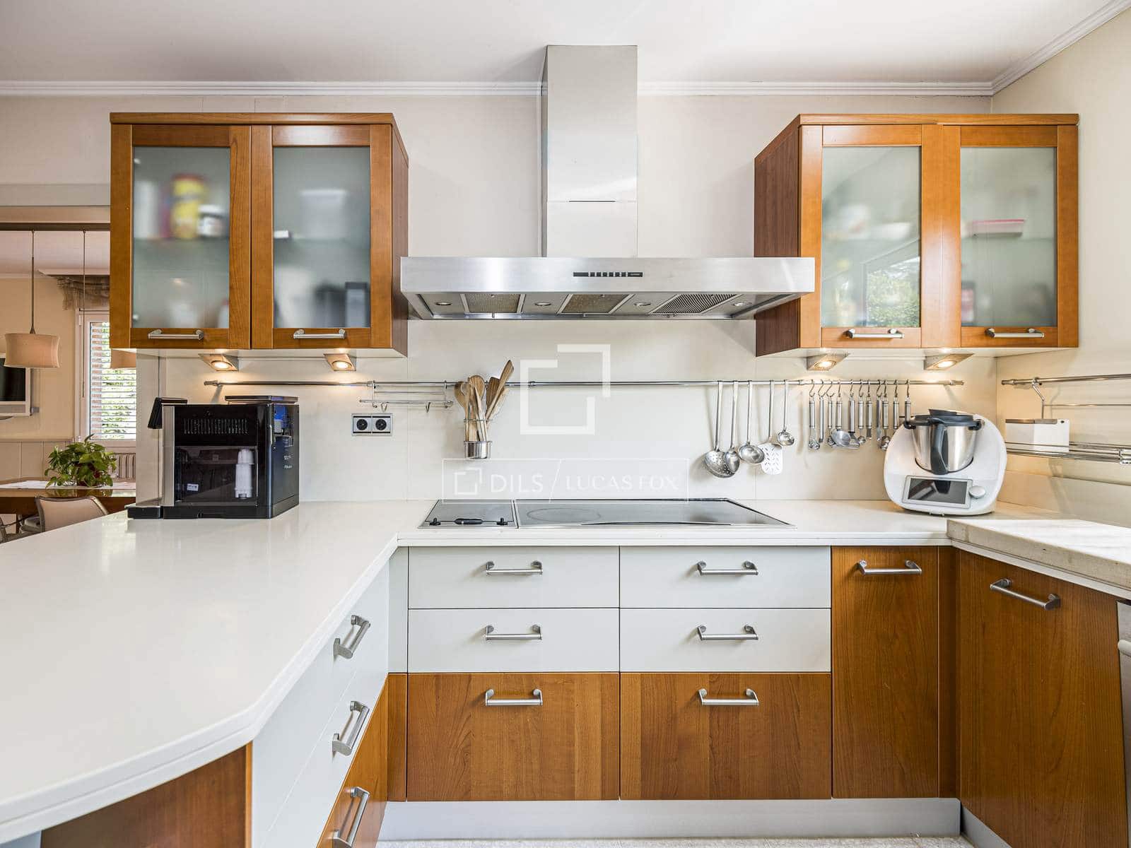 4 soveværelse Villa til salg i Bellaterra med swimmingpool garage - € 1.380.000 (Ref: 9978023)