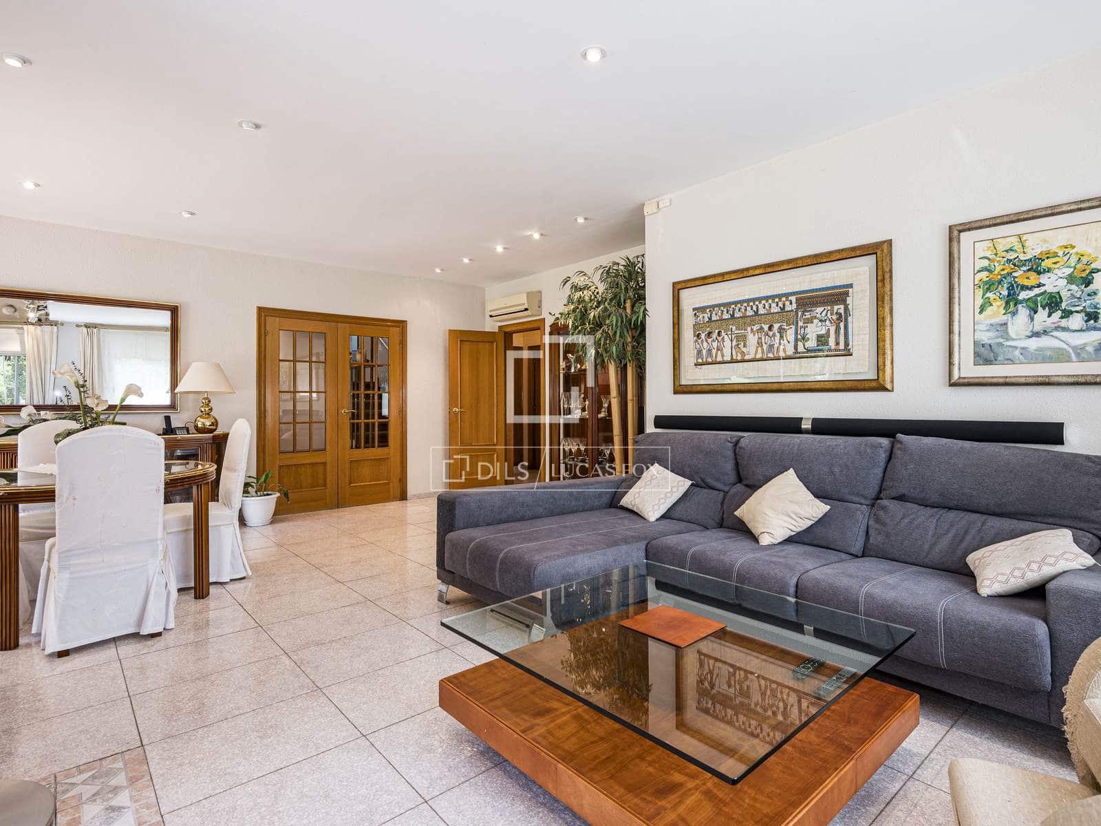 4 soveværelse Villa til salg i Bellaterra med swimmingpool garage - € 1.380.000 (Ref: 9978023)