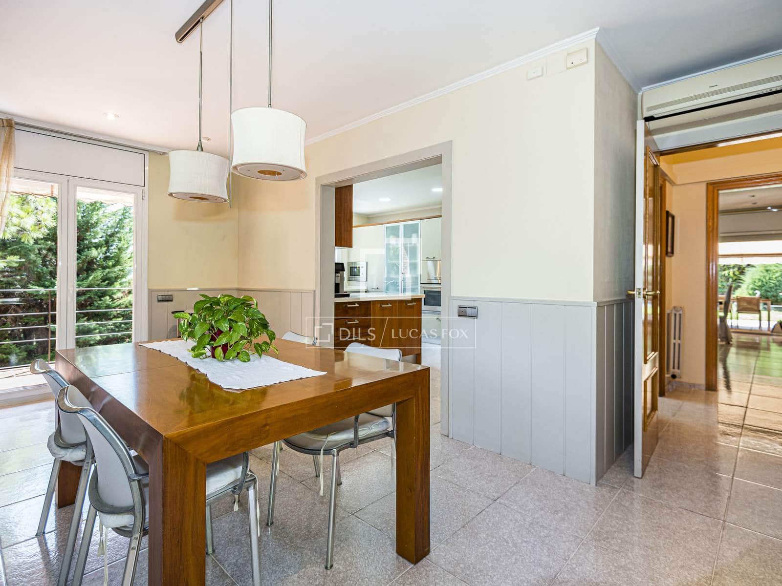 4 soveværelse Villa til salg i Bellaterra med swimmingpool garage - € 1.380.000 (Ref: 9978023)