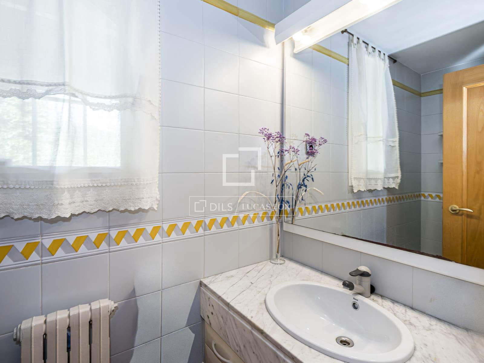 4 soveværelse Villa til salg i Bellaterra med swimmingpool garage - € 1.380.000 (Ref: 9978023)