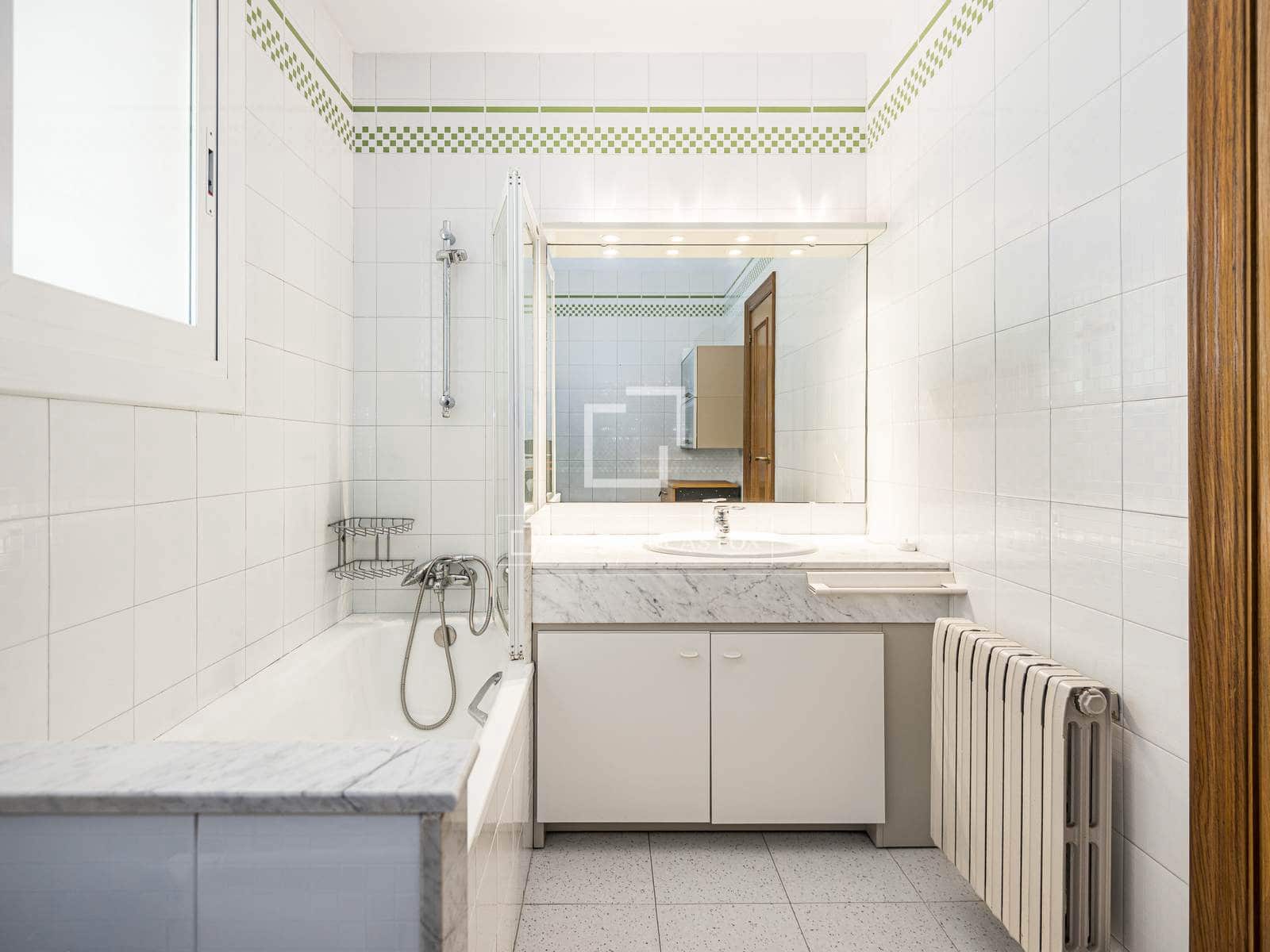 4 soveværelse Villa til salg i Bellaterra med swimmingpool garage - € 1.380.000 (Ref: 9978023)