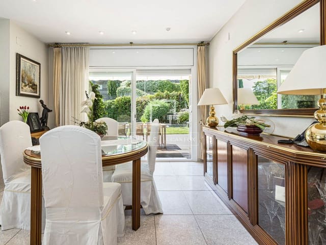 4 soveværelse Villa til salg i Bellaterra, Cerdanyola del Vallès med swimmingpool garage - € 1.380.000 (Ref: 9978023)
