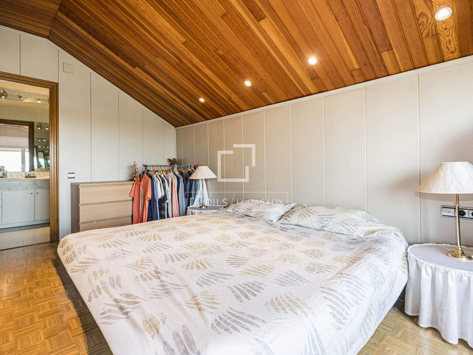 4 soveværelse Villa til salg i Bellaterra med swimmingpool garage - € 1.380.000 (Ref: 9978023)