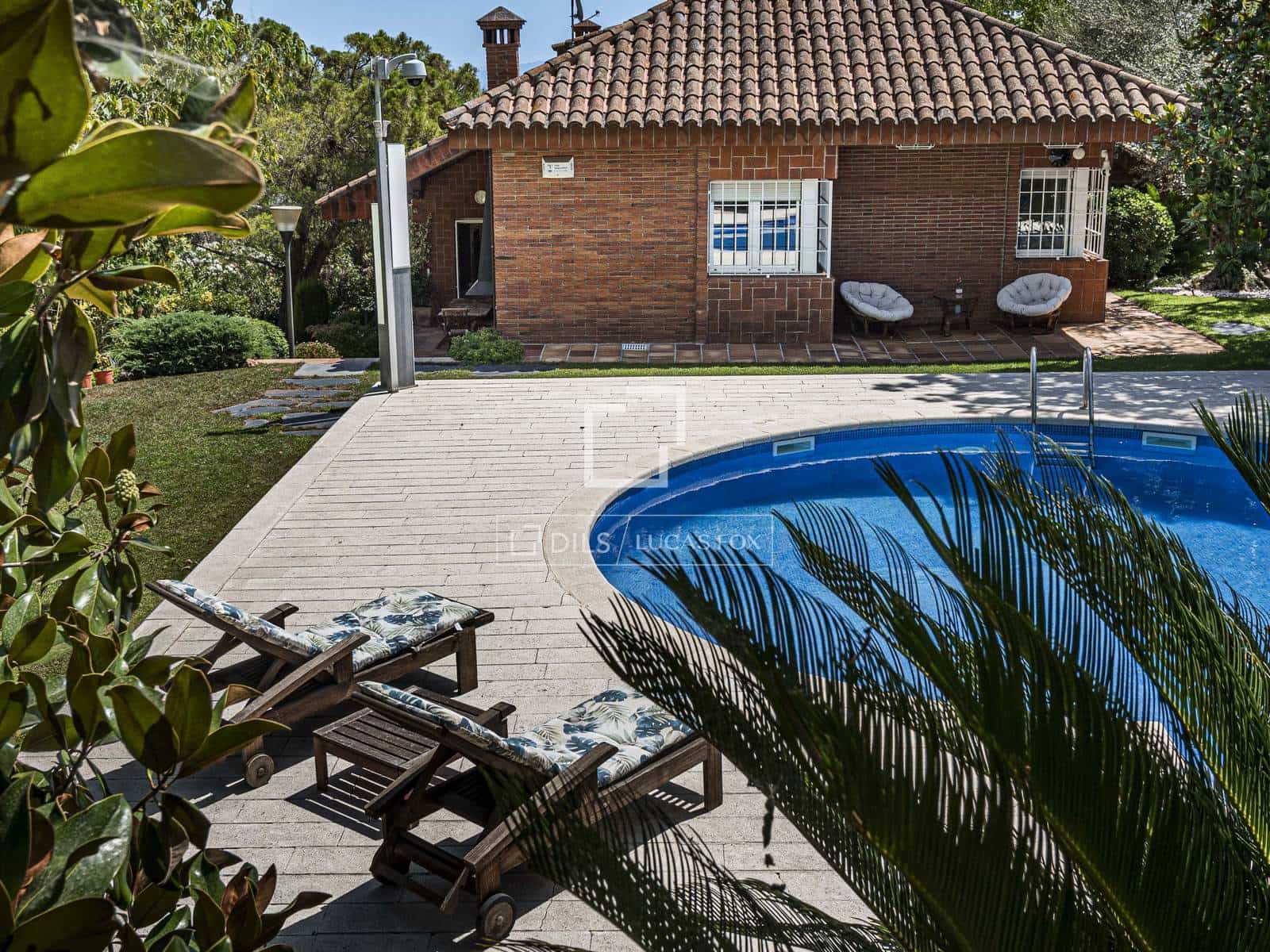 4 soveværelse Villa til salg i Bellaterra med swimmingpool garage - € 1.380.000 (Ref: 9978023)