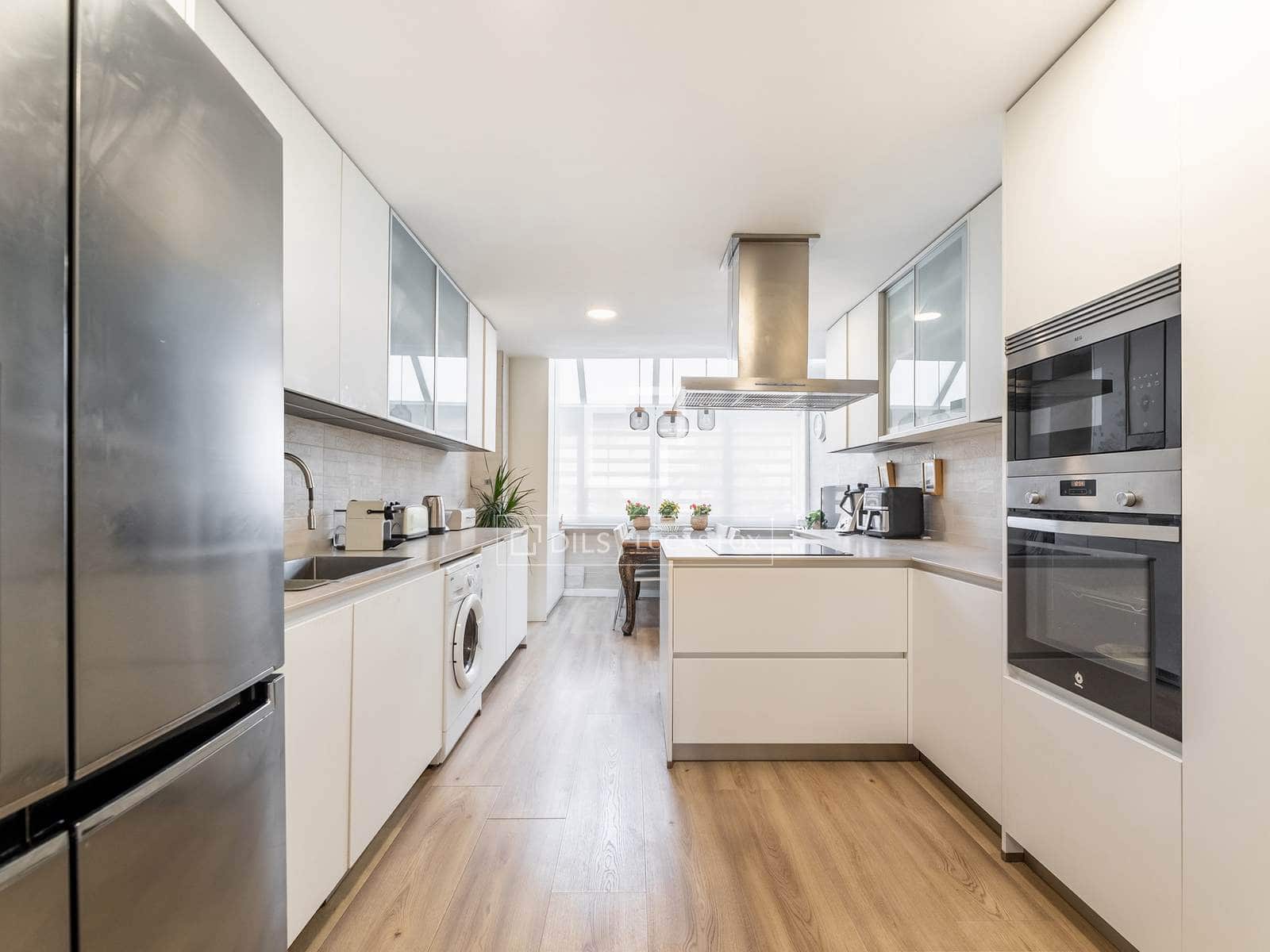 5 sovrum Villa till salu i Majadahonda med pool garage - 1 460 000 € (Ref: 9978054)