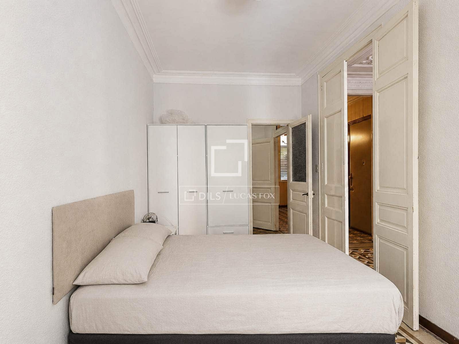 5 soveværelse Lejlighed til salg i Barcelona by med garage - € 625.000 (Ref: 9980637)
