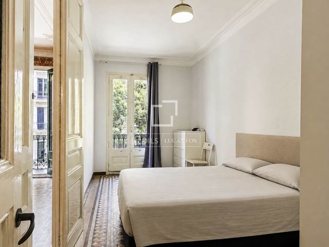 5 soveværelse Lejlighed til salg i Barcelona by med garage - € 625.000 (Ref: 9980637)