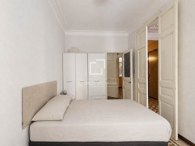 5 soveværelse Lejlighed til salg i Barcelona by med garage - € 625.000 (Ref: 9980637)