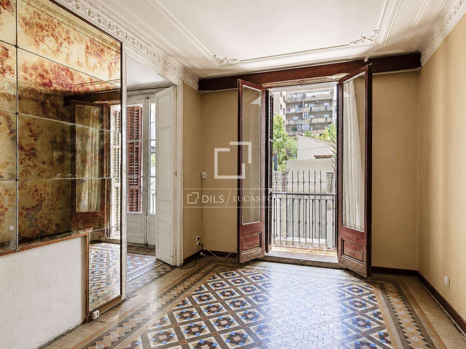5 soveværelse Lejlighed til salg i Barcelona by med garage - € 625.000 (Ref: 9980637)
