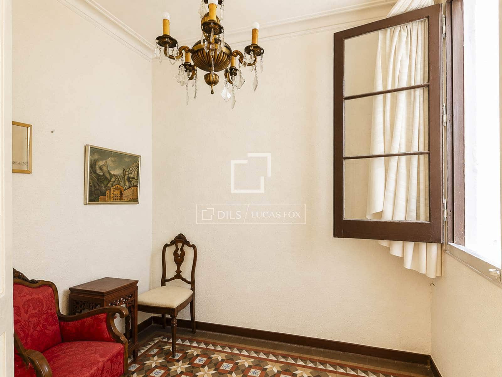 5 soveværelse Lejlighed til salg i Barcelona by med garage - € 625.000 (Ref: 9980637)