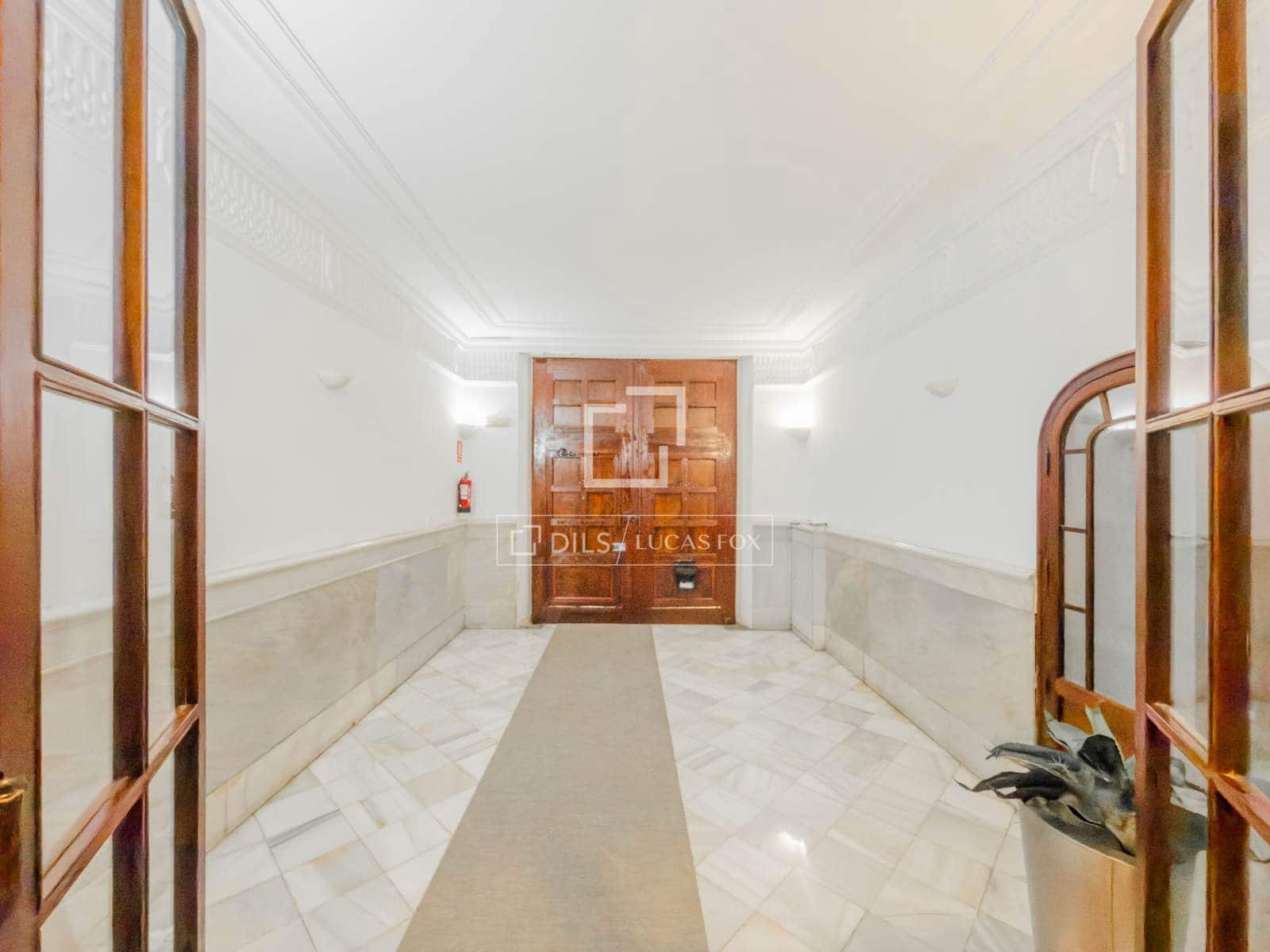 3 bedroom Apartment for rent in Valencia city - € 2,900 (Ref: 9980638)