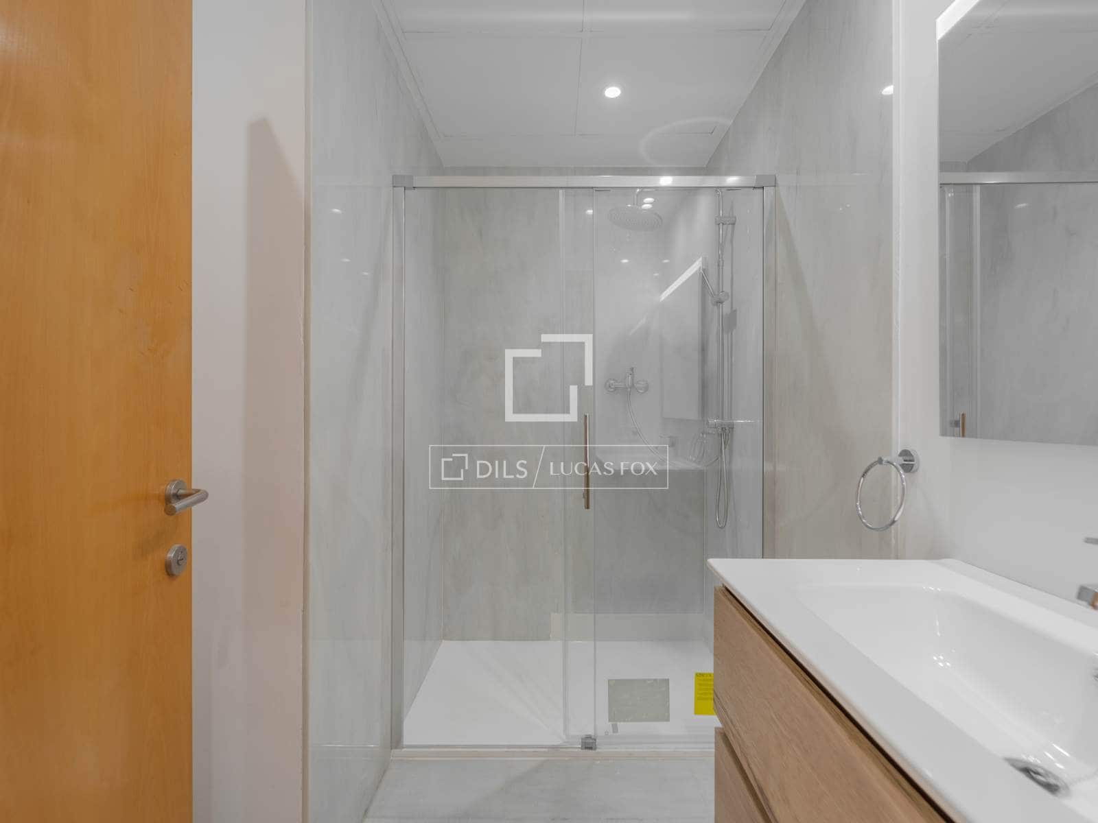 3 bedroom Apartment for rent in Valencia city - € 2,900 (Ref: 9980638)