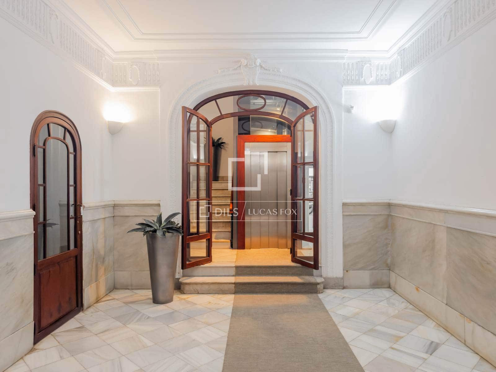 3 bedroom Apartment for rent in Valencia city - € 2,900 (Ref: 9980638)