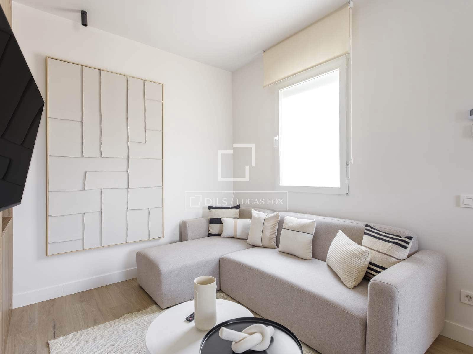 2 bedroom Apartment for rent in Madrid city - € 3,100 (Ref: 9980639)