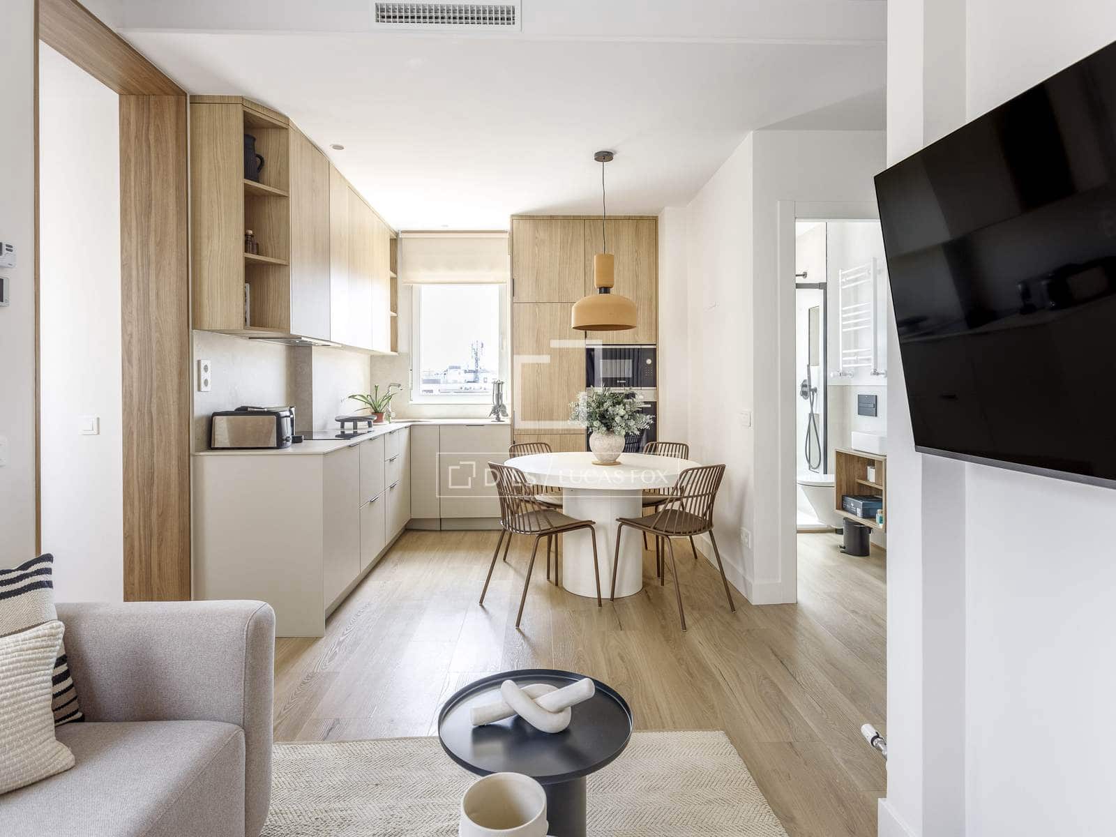 2 bedroom Apartment for rent in Madrid city - € 3,100 (Ref: 9980639)