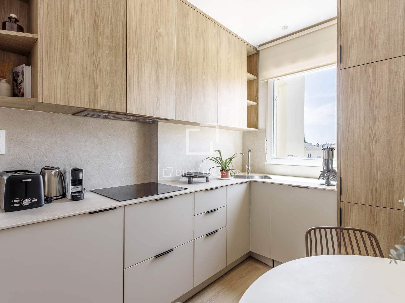 2 bedroom Apartment for rent in Madrid city - € 3,100 (Ref: 9980639)