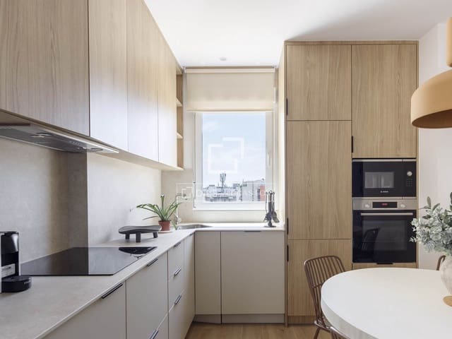 2 bedroom Apartment for rent in Goya, Madrid city - € 3,100 (Ref: 9980639)