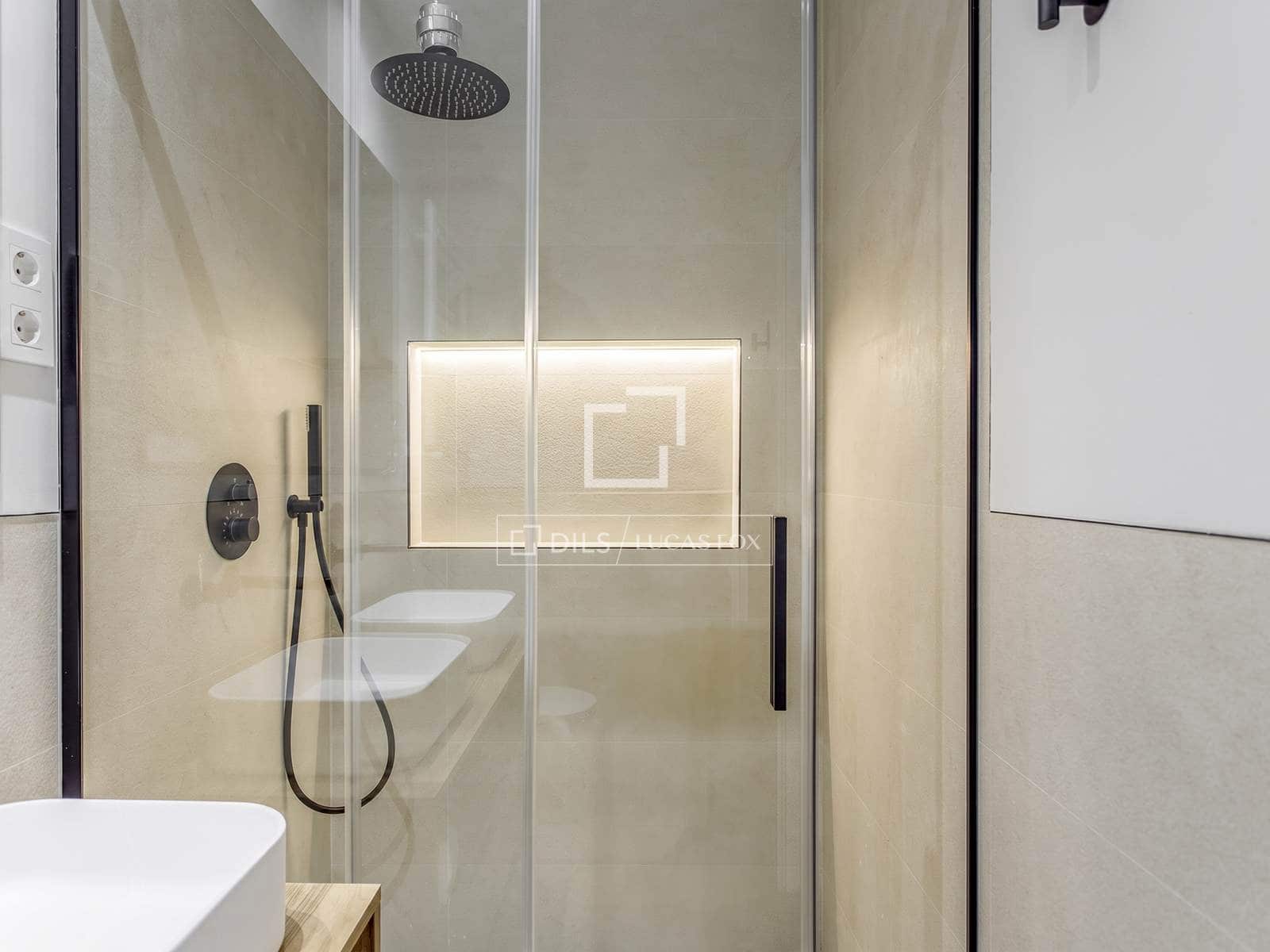 2 bedroom Apartment for rent in Madrid city - € 3,100 (Ref: 9980639)