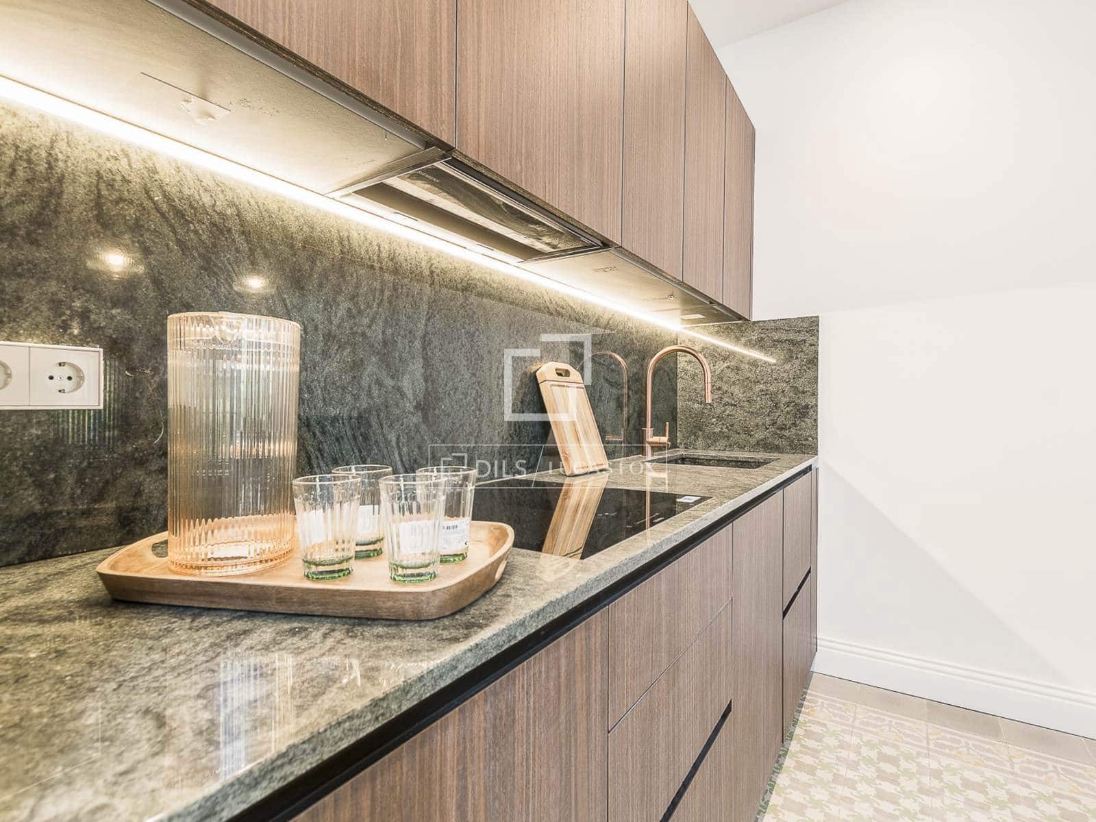 4 slaapkamer Appartement te koop in Barcelona stad - € 2.100.000 (Ref: 9981333)