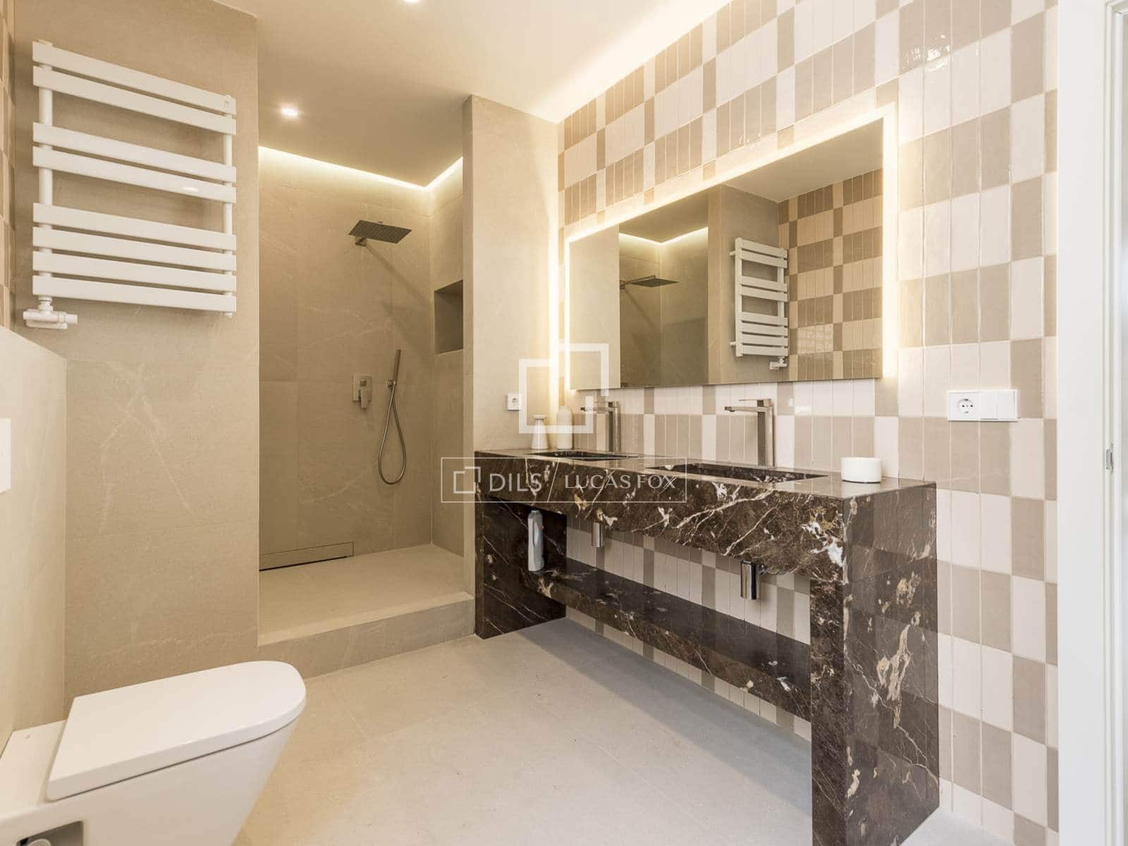 4 slaapkamer Appartement te koop in Barcelona stad - € 2.100.000 (Ref: 9981333)