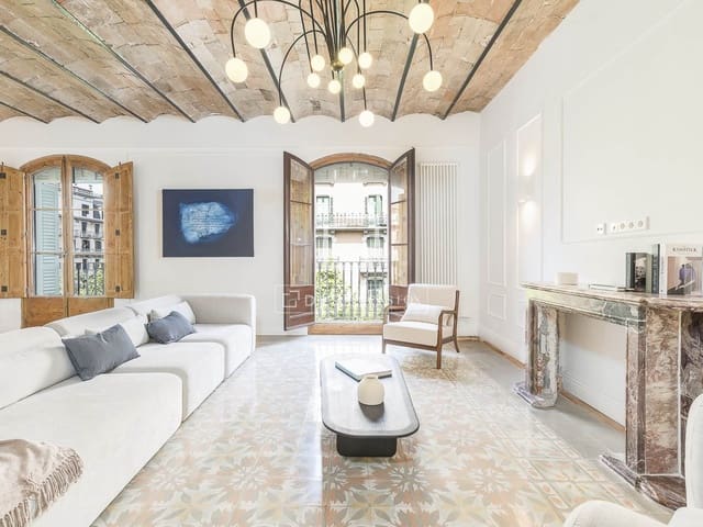 4 slaapkamer Appartement te koop in Barcelona stad - € 2.100.000 (Ref: 9981333)