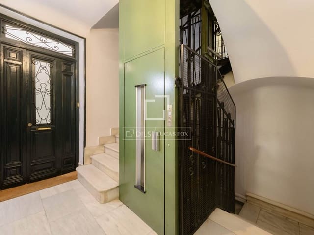 4 soveværelse Lejlighed til salg i Almagro, Madrid by - € 3.700.000 (Ref: 9981334)