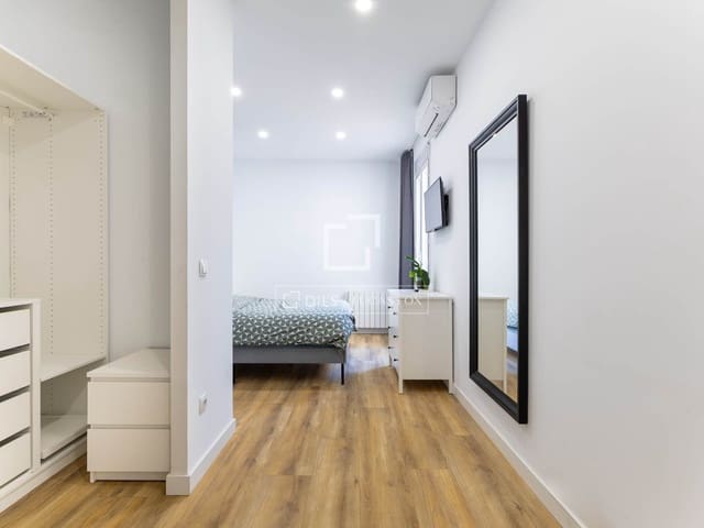 2 bedroom Apartment for sale in Recoletos, Madrid city - € 1,250,000 (Ref: 9981335)