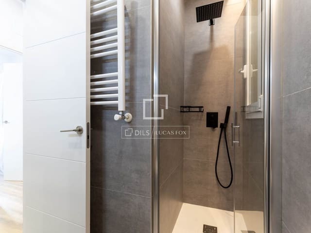 2 bedroom Apartment for sale in Recoletos, Madrid city - € 1,250,000 (Ref: 9981335)
