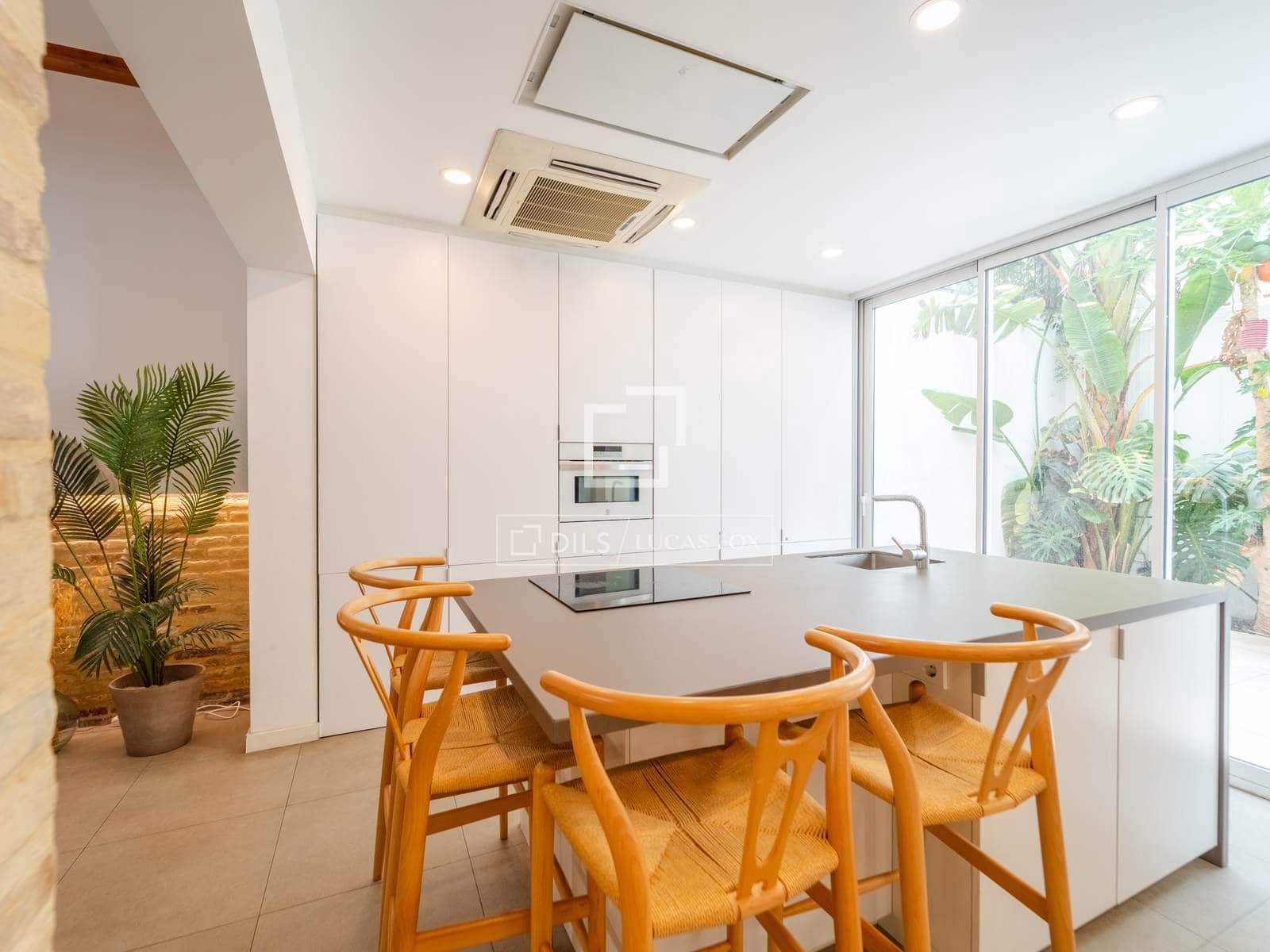 4 camera da letto Villa da affittare in Valencia citta - 3.600 € (Rif: 9981337)
