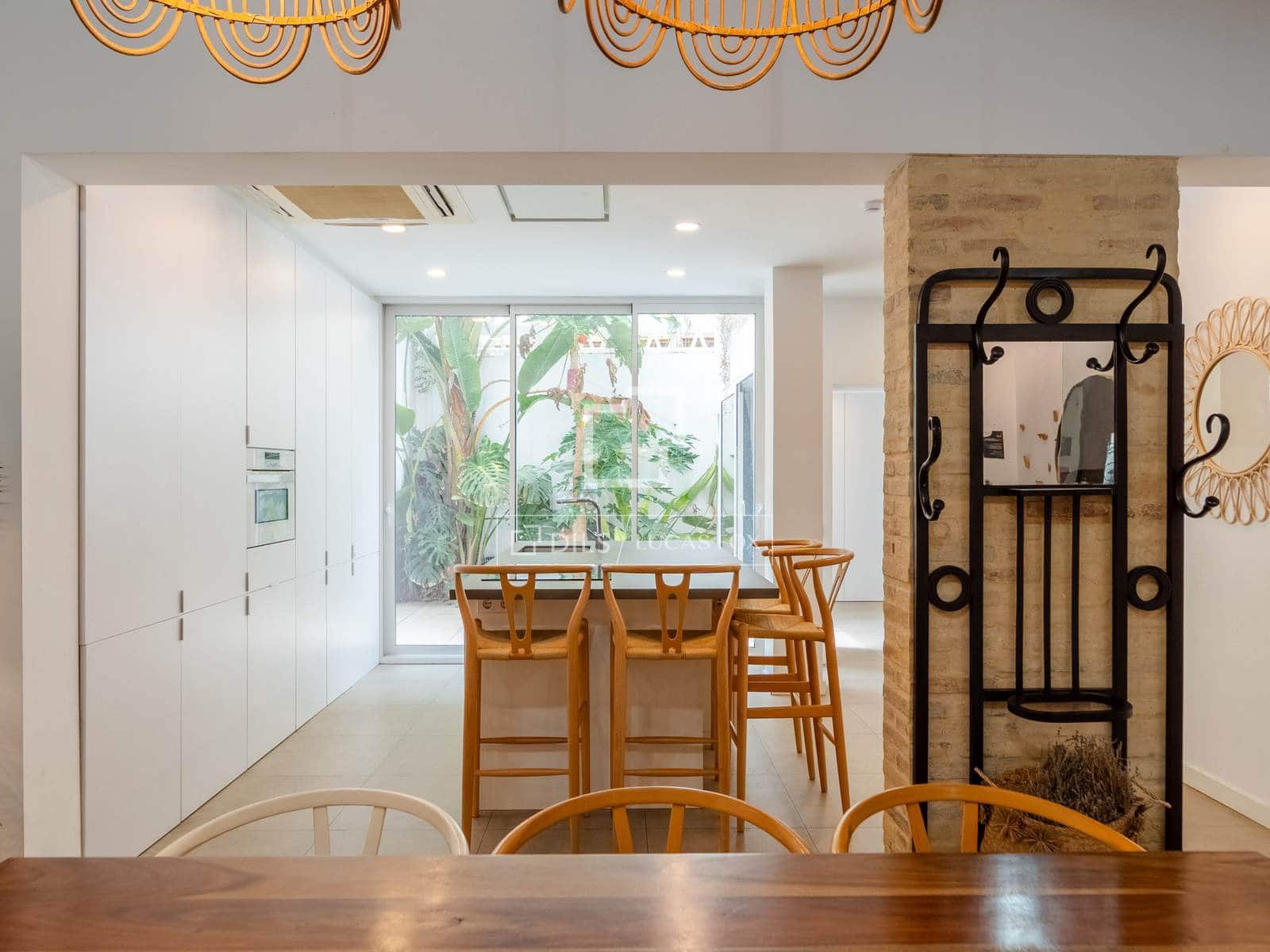4 camera da letto Villa da affittare in Valencia citta - 3.600 € (Rif: 9981337)