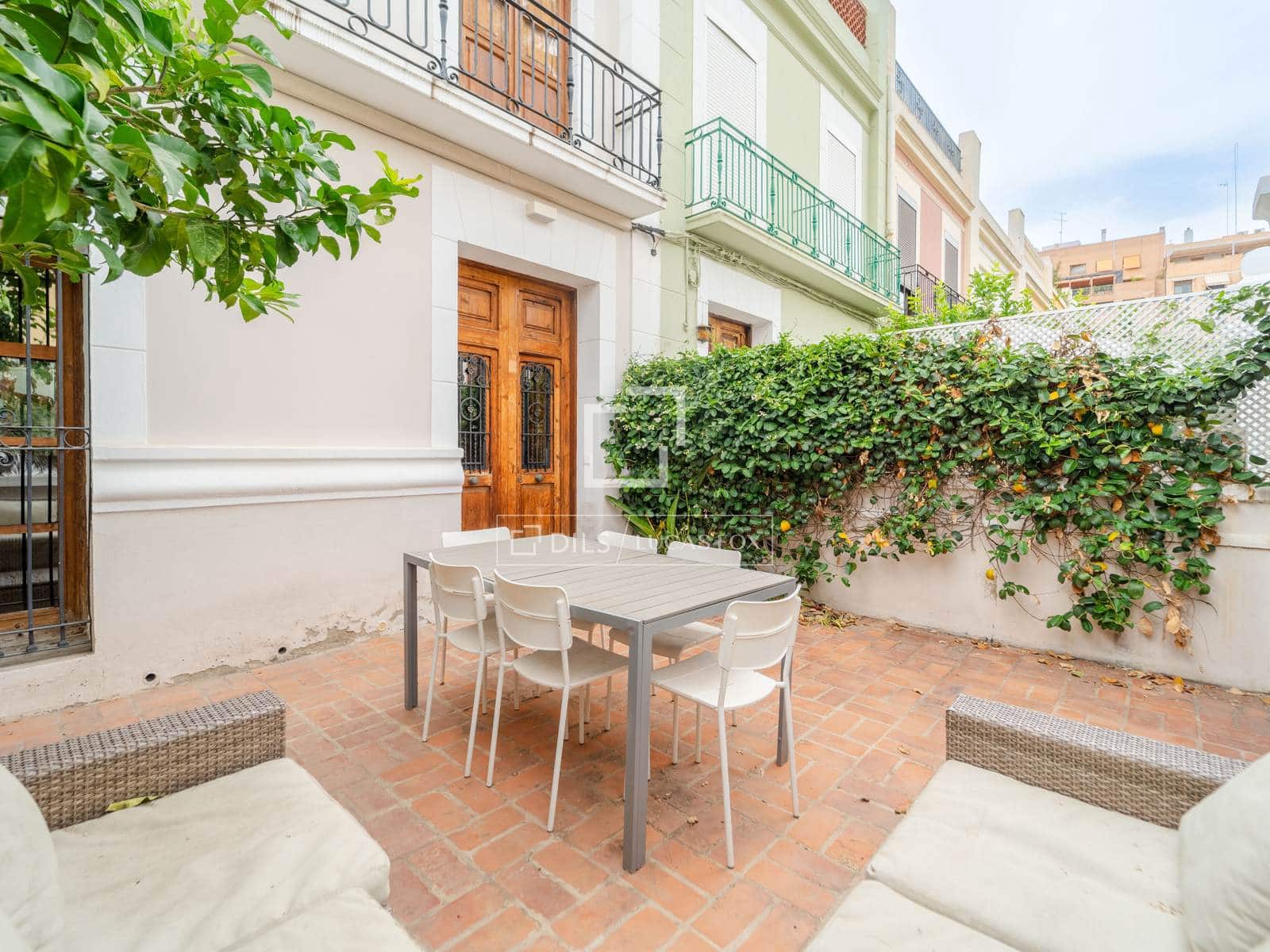 4 camera da letto Villa da affittare in Valencia citta - 3.600 € (Rif: 9981337)